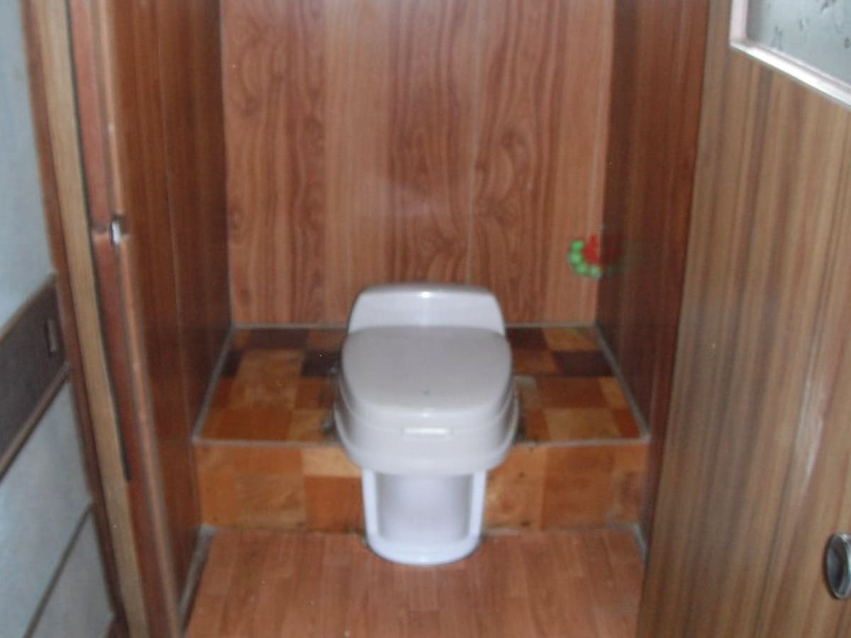 トイレリフォームのビフォー写真